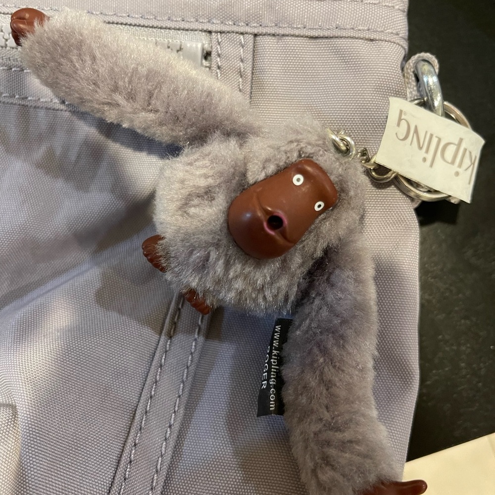 Kipling Light Gray Tote With Patterned Strap - image 7